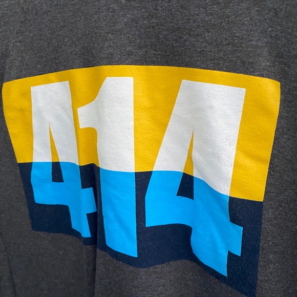 Milwaukee 414 (area code) tee shirt - Picture 2 of 4